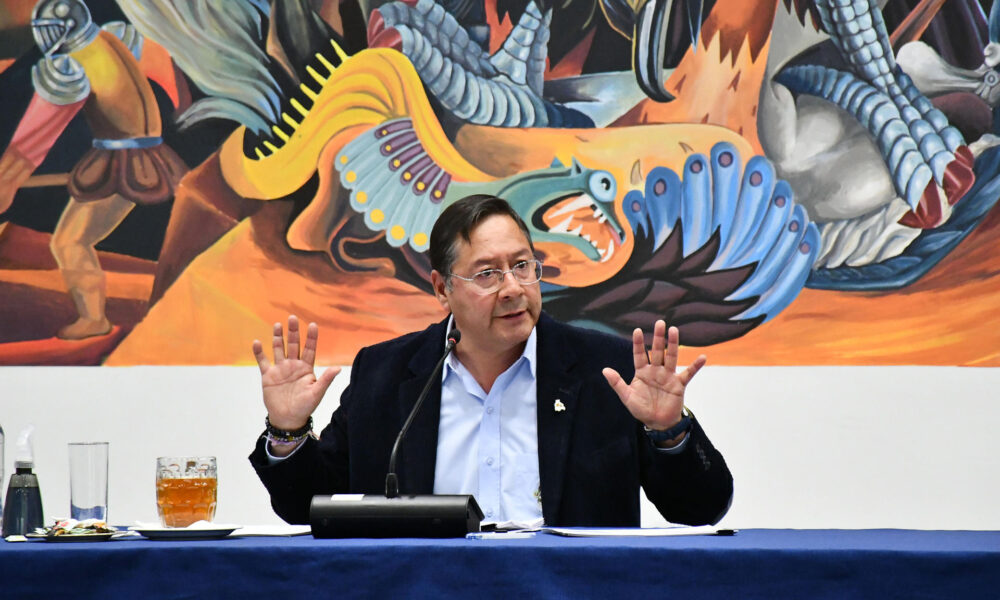 Fotografía de archivo del pasado 23 de diciembre del presidente de Bolivia, Luis Arce, durante una rueda de prensa en La Paz (Bolivia). EFE/STR