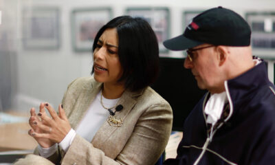 La actriz mexicana Adriana Paz (i) y el cineasta francés Jacques Audiard participan en una entrevista con EFE este miércoles, en Ciudad de México (México). EFE/Sáshenka Gutiérrez