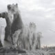 El Monumento "Los Indomables" amaneció congelado debido a gélido clima invernal, este miércoles en Ciudad Juárez (México). EFE/ Luis Torres