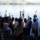 Activistas contra la minería participan en un homenaje a tres compañeros asesinados en 2009, este sábado en Sensuntepeque (El Salvador). EFE/ Rodrigo Sura