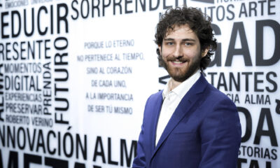 Iago Jover Mariño, director de Innovación de la firma Roberto Verino, posa en una imagen facilitada. La firma Roberto Verino entra en el metaverso con el proyecto CuarentaxDiez que presenta Iago Jover Mariño, nieto del creador gallego y tercera generación en la empresa.EFE/ Diego Radames/Roberto Verino SOLO USO EDITORIAL/SOLO DISPONIBLE PARA ILUSTRAR LA NOTICIA QUE ACOMPAÑA (CRÉDITO OBLIGATORIO)