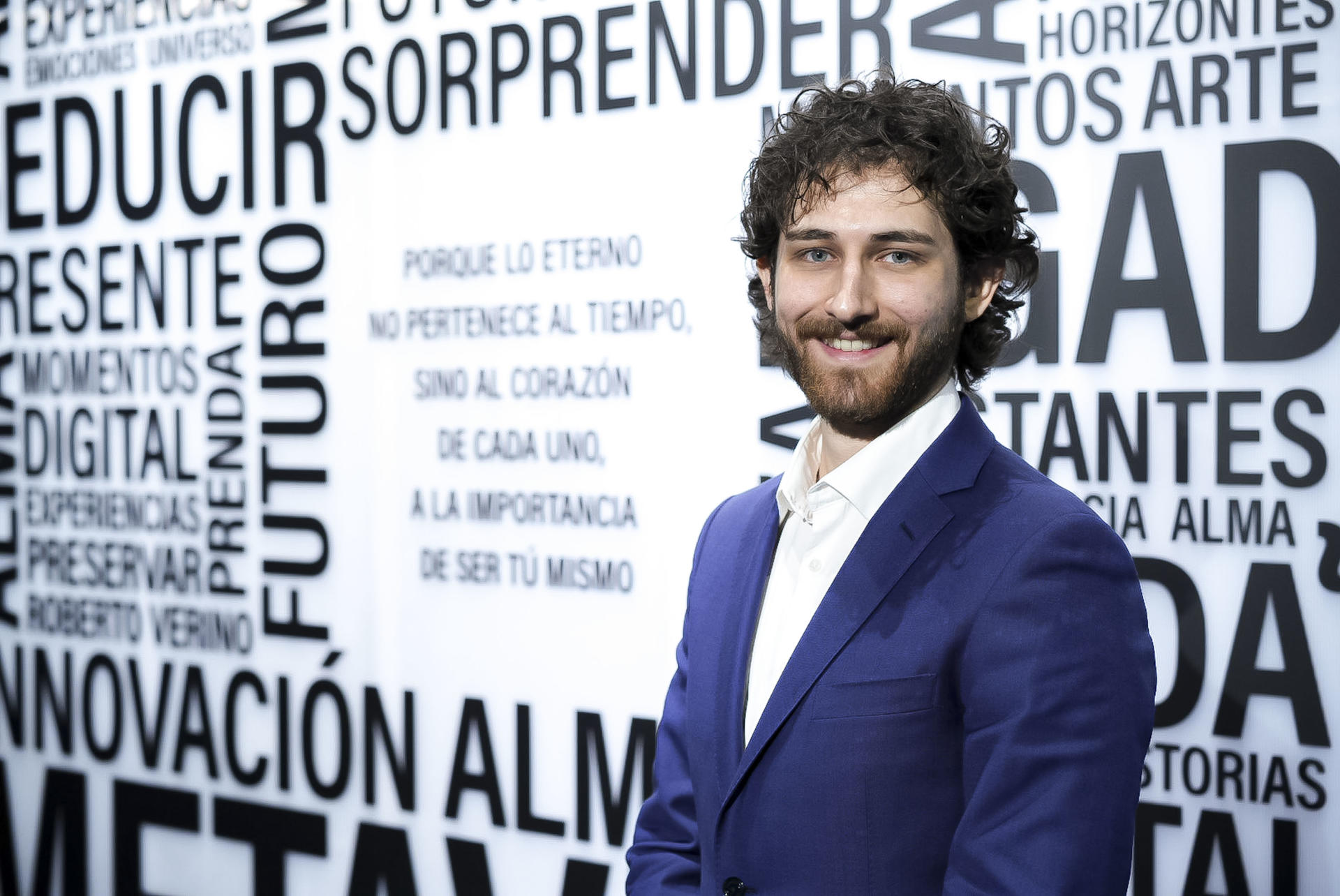 Iago Jover Mariño, director de Innovación de la firma Roberto Verino, posa en una imagen facilitada. La firma Roberto Verino entra en el metaverso con el proyecto CuarentaxDiez que presenta Iago Jover Mariño, nieto del creador gallego y tercera generación en la empresa.EFE/ Diego Radames/Roberto Verino SOLO USO EDITORIAL/SOLO DISPONIBLE PARA ILUSTRAR LA NOTICIA QUE ACOMPAÑA (CRÉDITO OBLIGATORIO)