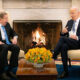 Fotografía cedida por la oficina de prensa de Edmundo González del líder opositor venezolano Edmundo González Urrutia (i) durante una reunión con el presidente de los Estados Unidos, Joe Biden, este lunes, en la Casa Blanca en Washington (EE.UU.). EFE/ Oficina de prensa de Edmundo González