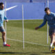 Lenglet y Koke, durante el entrenamiento de este viernes.- EFE/ Sergio Pérez