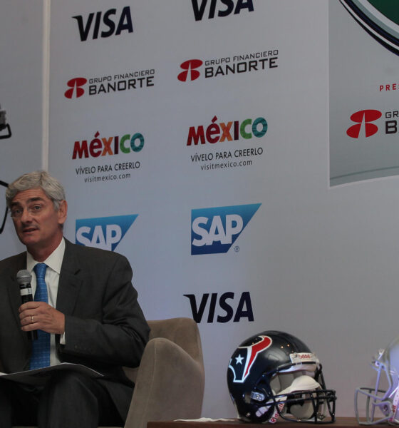 Imagen de archivo del representante de la oficina de la National Football League (NFL, en español Liga Nacional de Fútbol Americano en México), Arturo Olivé. EFE/Alex Cruz