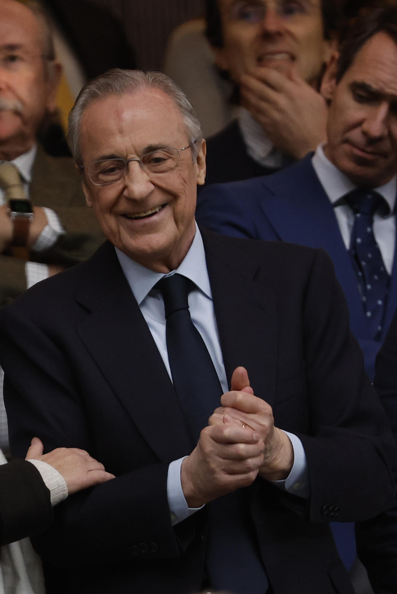 El presidente del Real Madrid, Florentino Pérez, en el Estadio Santiago Bernabéu de Madrid en foto de archivo de Sergio Pérez. EFE