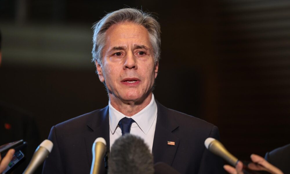 Fotografía de archivo del secretario de Estado de EE. UU., Anthony Blinken, habla con los medios de comunicación en Tokio, Japón, 07 de enero de 2025. EFE/EPA/TAKASHI AOYAMA/POOL