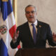 El presidente de República Dominicana, Luis Abinader habla en el Palacio Nacional este jueves, en Santo Domingo (República Dominicana). EFE/ Orlando Barría