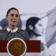 La presidenta de México, Claudia Sheinbaum, habla durante su rueda de prensa matutina este lunes, en el Palacio Nacional en la Ciudad de México (México). EFE/ Mario Guzmán