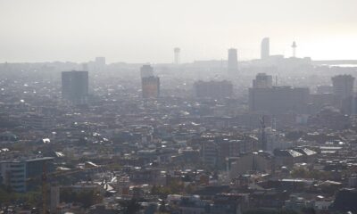 En la imagen de archivo. aspecto de la ciudad de Barcelona. EFE/Alejandro Garcia