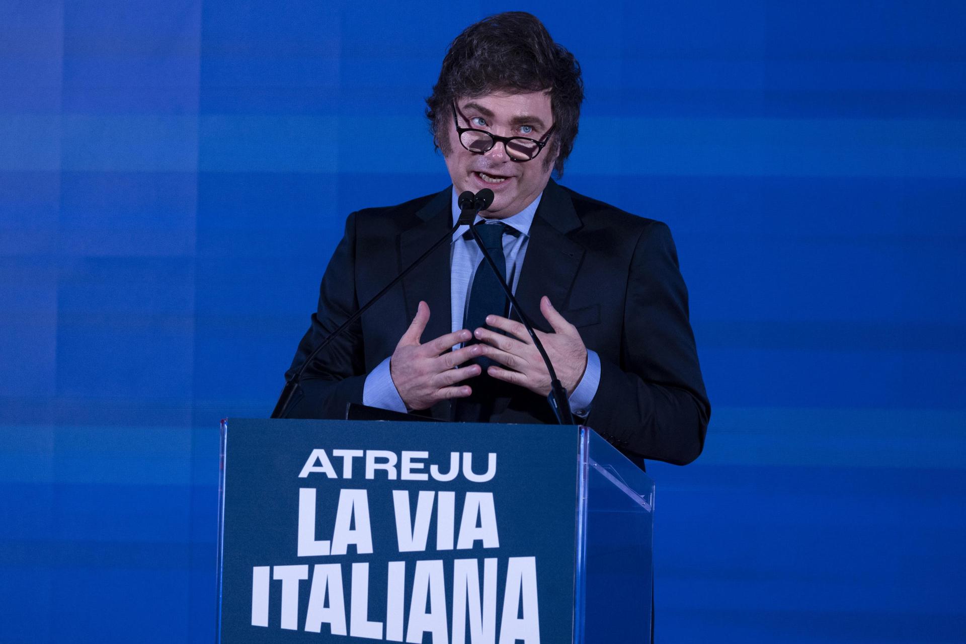 El presidente de Argentina, Javier Milei, asiste a la manifestación juvenil de derecha Atreju en Roma, Italia, el 14 de diciembre de 2024. EFE/EPA/ANSA/Massimo Percossi