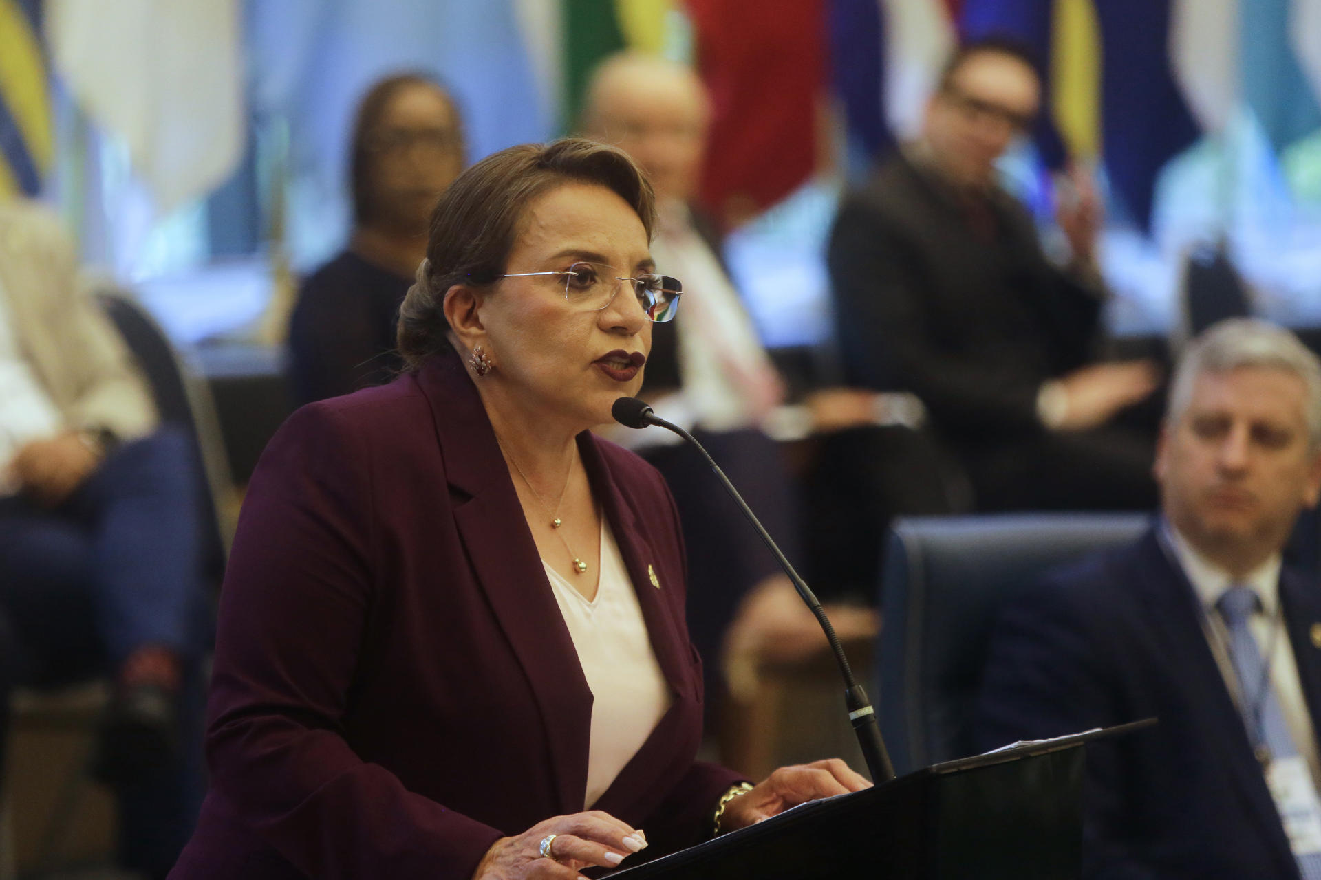 Fotografía de archivo en donde se ve a la presidenta de Honduras, Xiomara Castro. EFE/ Carlos Lemos