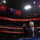 Donald Trump durante su discurso en el interior de la Capital One Arena en Washington (EE.UU.). EFE/EPA/ANNA MONEYMAKER / POOL