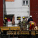 Fotografía de archivo de trabajadores en una construcción en la Ciudad de Buenos Aires (Argentina). EFE/ Juan Ignacio Roncoroni