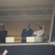 El presidente de la Real Federación Española de Fútbol, Rafael Louzán (2i), y el presidente de honor del Real Madrid, José Martínez Pirri (i), en el palco de autoridades durante el partido de semifinales de la Supercopa de España disputado en Yeda. EFE/ Alberto Estévez