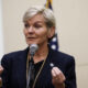 La Secretaria de Energía de EE. UU., Jennifer M. Granholm, habla durante una rueda de prensa en San Juan (Puerto Rico). Imagen de archivo. EFE/Thais Llorca