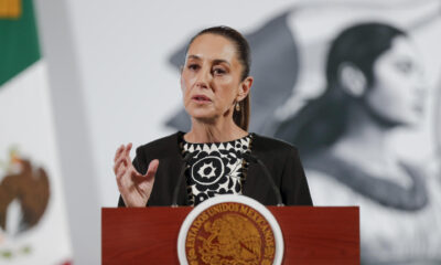 La presidenta de México, Claudia Sheinbaum, habla durante una rueda de prensa este martes, en el Palacio Nacional en Ciudad de México (México). EFE/ Isaac Esquivel