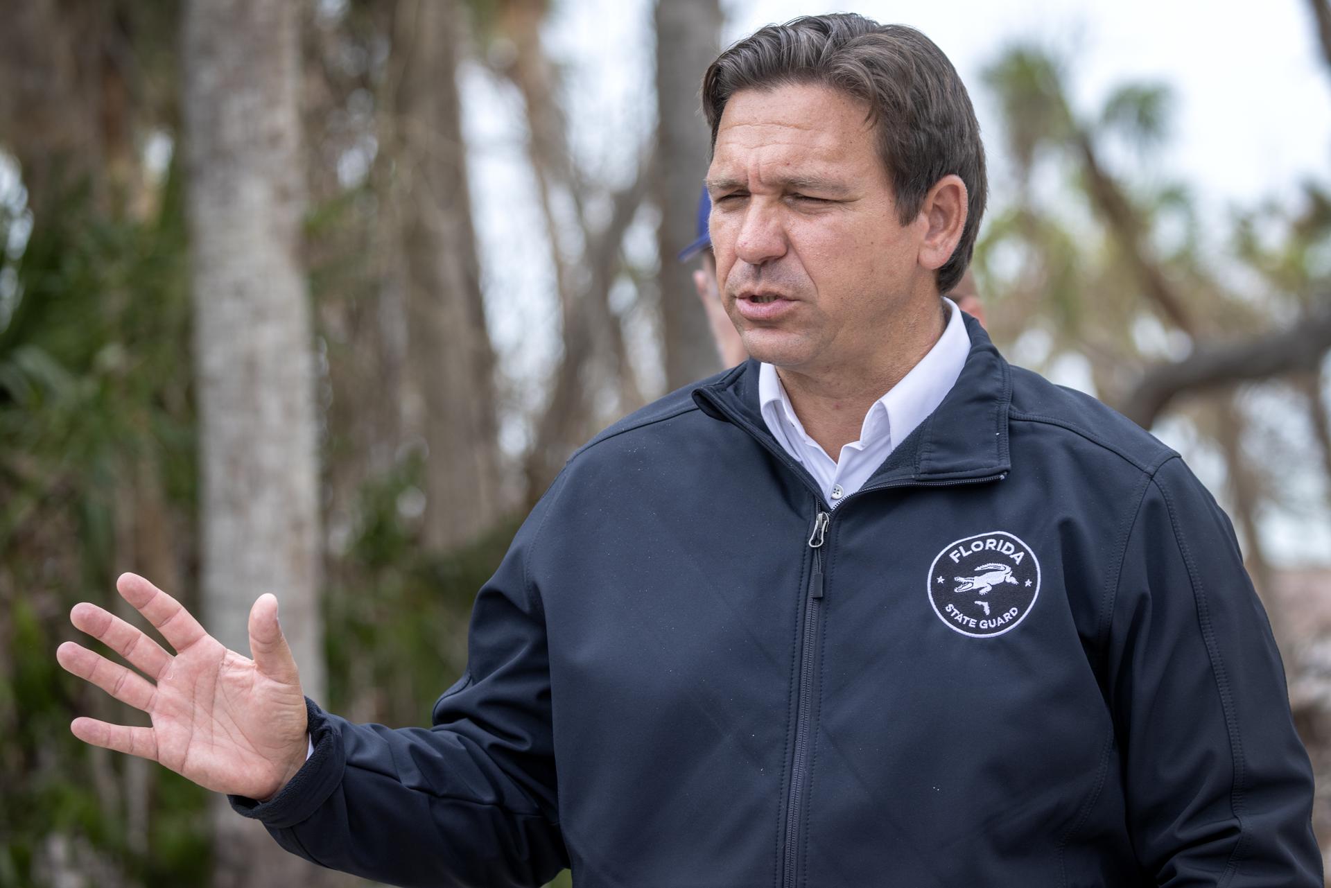 Fotografía de archivo del gobernador de Florida, Ron DeSantis. EFE/CRISTOBAL HERRERA-ULASHKEVICH