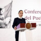 La presidenta de México, Claudia Sheinbaum, habla durante su rueda de prensa diaria este lunes, en el Palacio Nacional en la Ciudad de México (México). EFE/ José Méndez