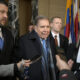 El líder opositor venezolano Edmundo González Urrutia (c) da declaraciones luego de una reunión privada con el secretario de la OEA Luis Almagro este lunes 6 de enero, en el edificio principal de la organización en Washington DC (EE.UU.). EFE/ Lenin Nolly