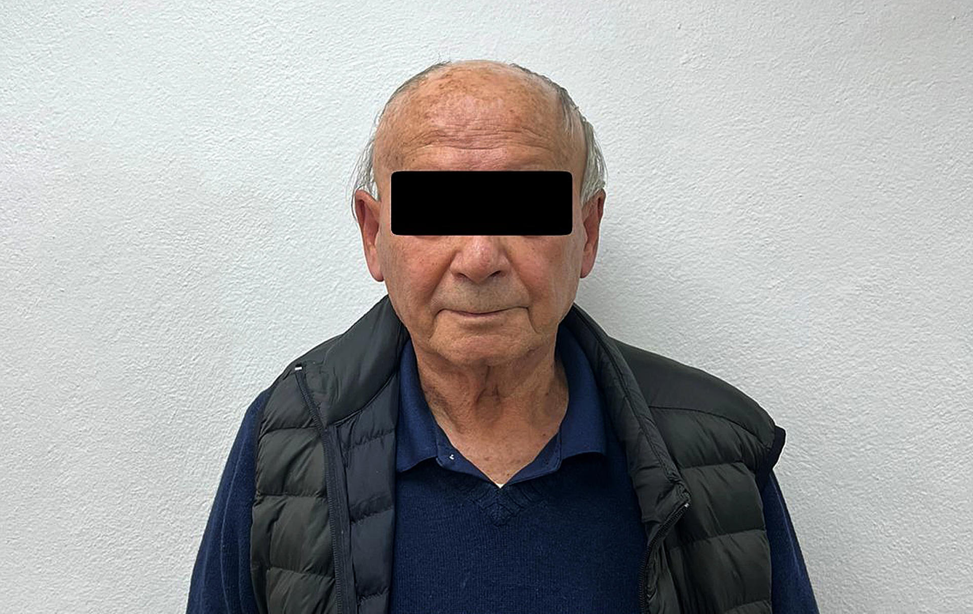 Fotografía manipulada de origen cedida por la Secretaría de Seguridad Pública Ciudadana (SSPC), donde se observa al presunto inculpado Guillermo Álvarez, ex presidente del equipo de fútbol Cruz Azul, detenido este jueves en la Ciudad de México (México). EFE/ Secretaría de Seguridad Pública Ciudadana /SOLO USO EDITORIAL/SOLO DISPONIBLE PARA ILUSTRAR LA NOTICIA QUE ACOMPAÑA (CRÉDITO OBLIGATORIO) MAXIMA CALIDAD DISPONIBLE