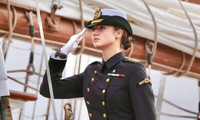 -FOTODELDIA- CÁDIZ, 11/01/2025.- La Princesa de Asturias, Leonor, se embarca este sábado en el buque escuela de la Armada española Juan Sebastián de Elcano para iniciar la travesía del 97 crucero de instrucción. EFE/ Roman Ríos