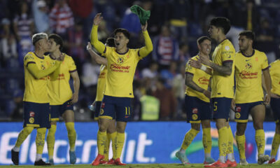 Jugadores de América celebran un gol en el estadio Ciudad de los Deportes en Ciudad de México (México). Archivo. EFE/Isaac Esquivel