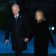 El presidente de Estados Unidos, Joe Biden, y la primera dama, Dra. Jill Biden, regresan a la Casa Blanca en Washington, DC, EE. UU., el 8 de enero de 2025. EFE/EPA/Anna Rose Layden / POOL