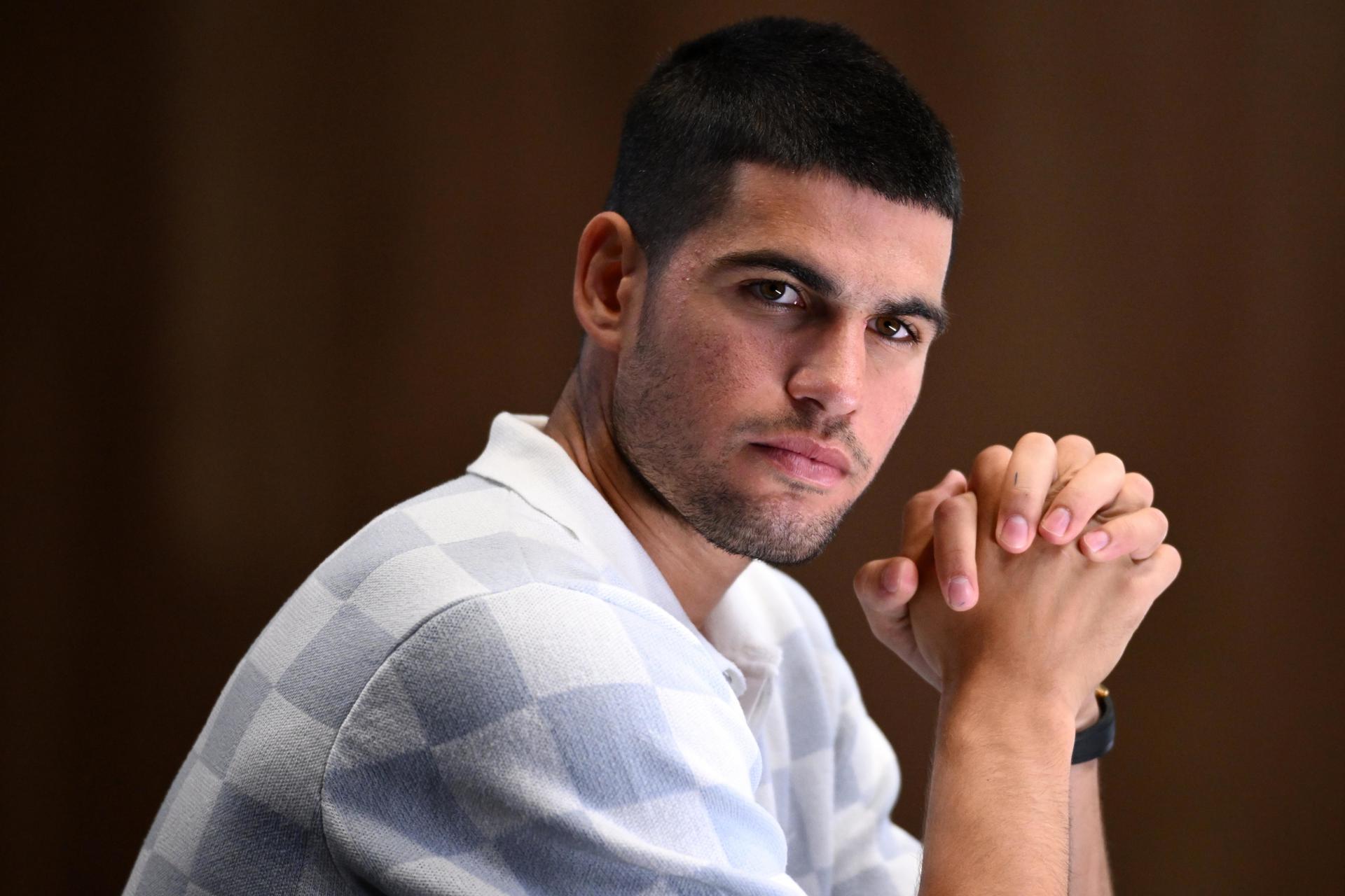 Carlos Alcaraz durante una rueda de Prensa. EFE/EPA/JOEL CARRETT