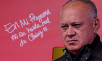 Fotografía cedida por Prensa del Ministerio de Interior, Justicia y Paz del ministro de esa cartera, Diosdado Cabello, en su programa de televisión ´Con el mazo dando´, en Caracas (Venezuela). EFE/ Prensa del Ministerio de Interior