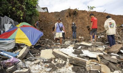 Denpasar (Indonesia), 21/01/2025.- Vista de los destrozos causados por un deslizamiento de tierra en Bali. EFE/EPA/MADE NAGI