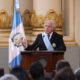 El secretario general de la OEA, Luis Almagro, habla al recibir una distinción honorífica en el Palacio Nacional de la Cultura este 10 de enero de 2025, en Ciudad de Guatemala (Guatemala). EFE/ Mariano Macz