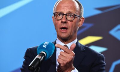 El presidente de la Unión Cristiana Demócrata de Alemania (CDU), Friedrich Merz, habla durante una conferencia de prensa en la reunión a puerta cerrada de la CSU en el Monasterio de Seeon en Seeon-Seebruck, Alemania, 08 de enero de 2025. (Alemania) EFE/EPA/ANNA SZILAGYI