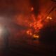 Fotografía de archivo del fuerte incendio forestal en Palisades, a lo largo de la Pacific Coast Highway en Malibú, California, EE.UU. EFE/ALLISON DINNER