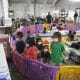 Desprotegerían a niños migrantes bajo custodia federal