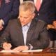 El Gobernador Josh Stein veta tres proyectos de ley