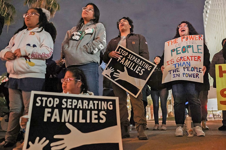 Más estadounidenses repudian medidas antiinmigrantes