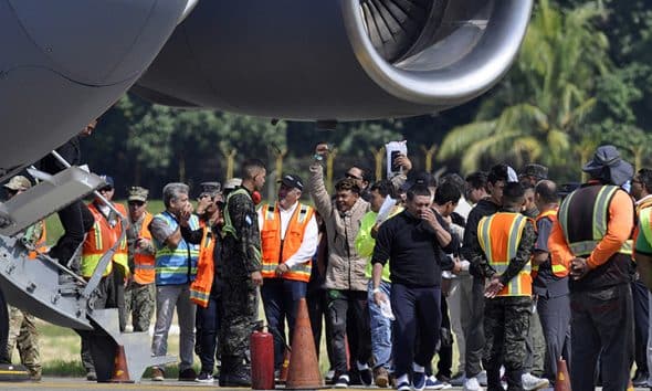 Trump redobla deportaciones masivas que los estadounidenses rechazan