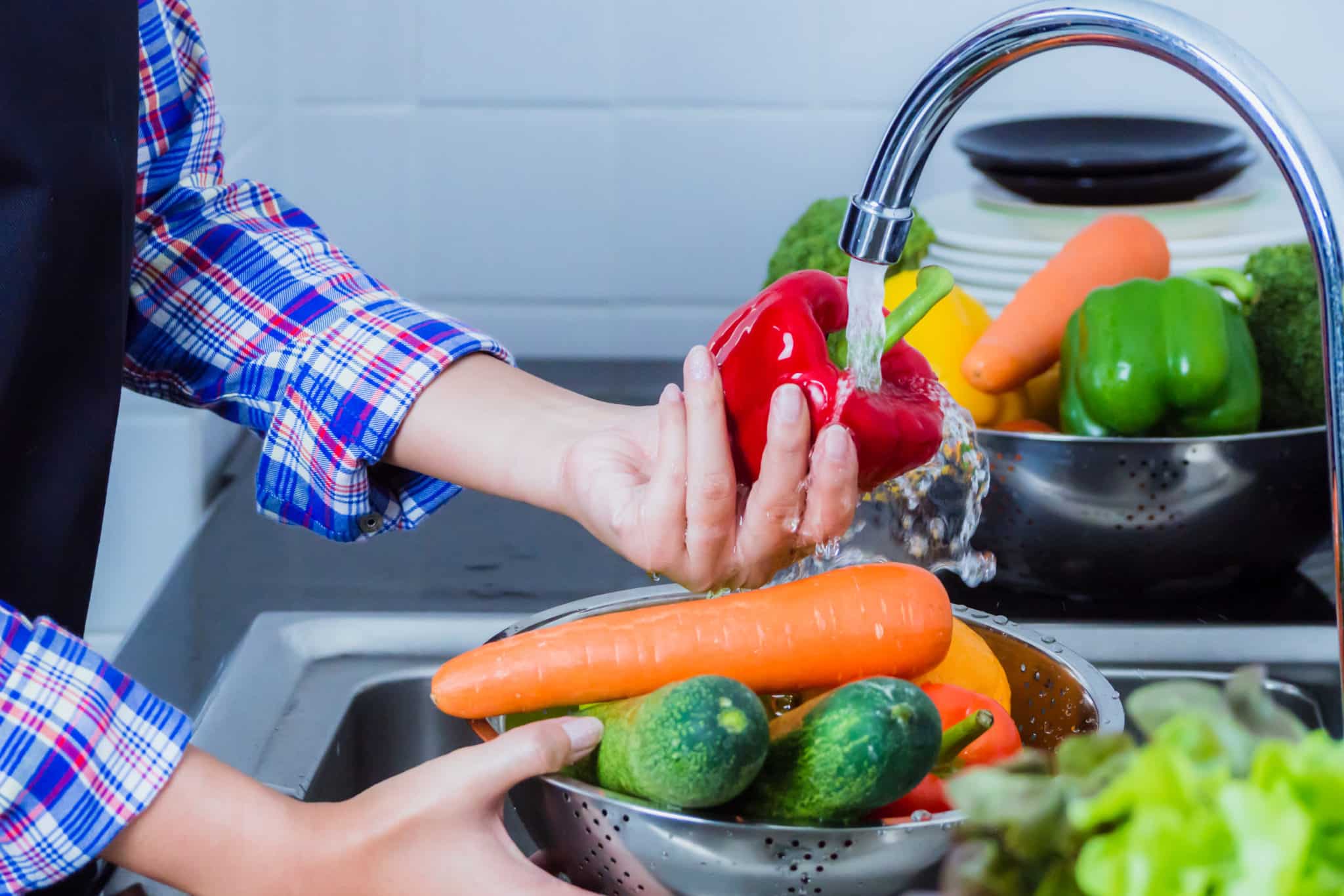 Tú puedes prevenir enfermedades alimentarias en el verano