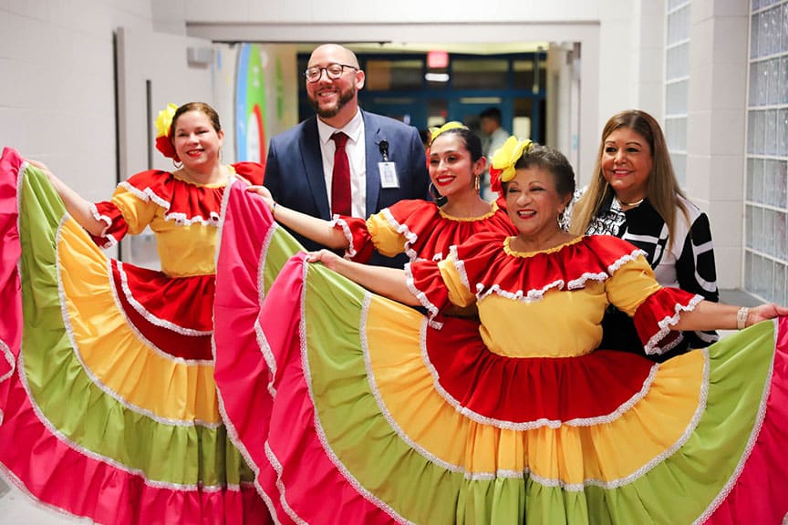 WCPSS celebrará el Mes de la Herencia Hispana