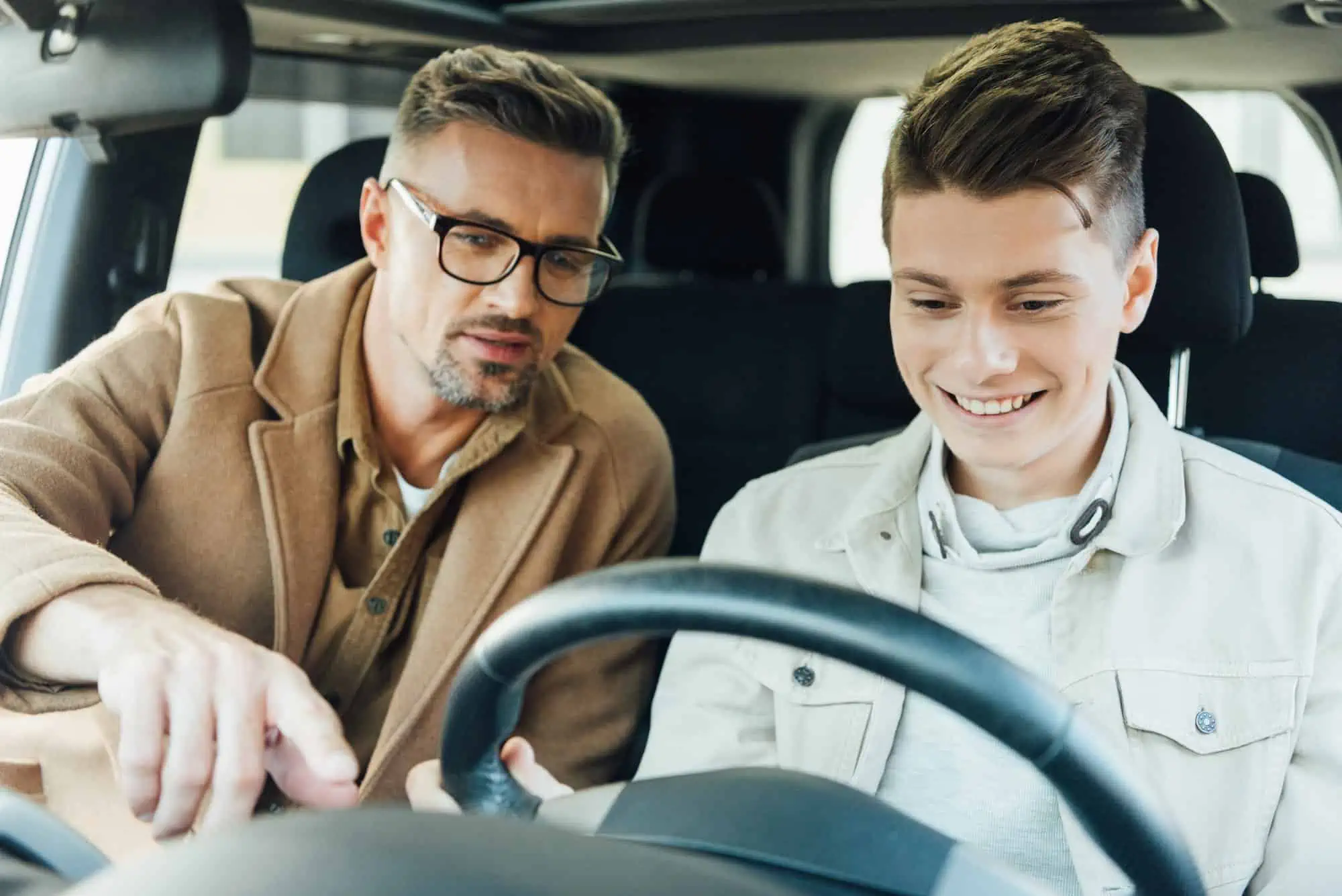 ¡Adolescentes al volante!