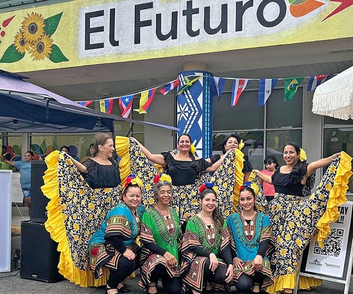 El Futuro celebró la Herencia Hispana con una kermés