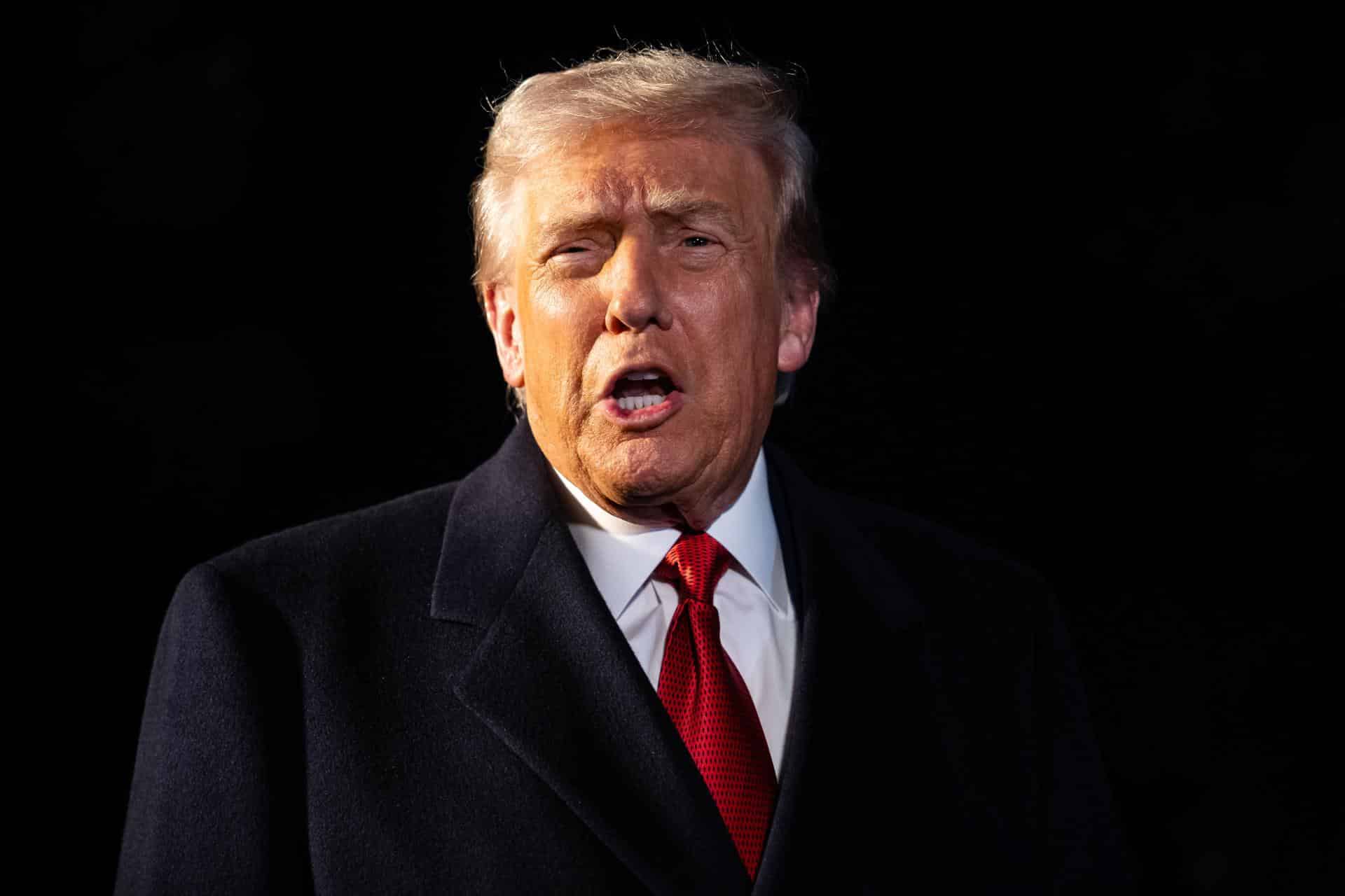 El presidente de Estados Unidos, Donald Trump, antes de partir a su gira asiática.
EFE/EPA/Francis Chung / POOL