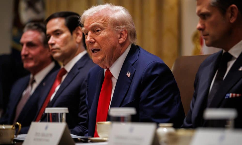 El presidente de EE.UU., Donald Trump, en una fotografía de archivo. EFE/SAMUEL CORUM