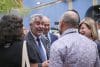 El presidente de la Agencia EFE, Miguel Ángel Oliver (i), durante la entrega del Premio Saliou Traoré de Periodismo en Español sobre África al equipo de la sección Planeta Futuro, del diario El País, celebrada este martes en Las Palmas de Gran Canaria. EFE/Ángel Medina