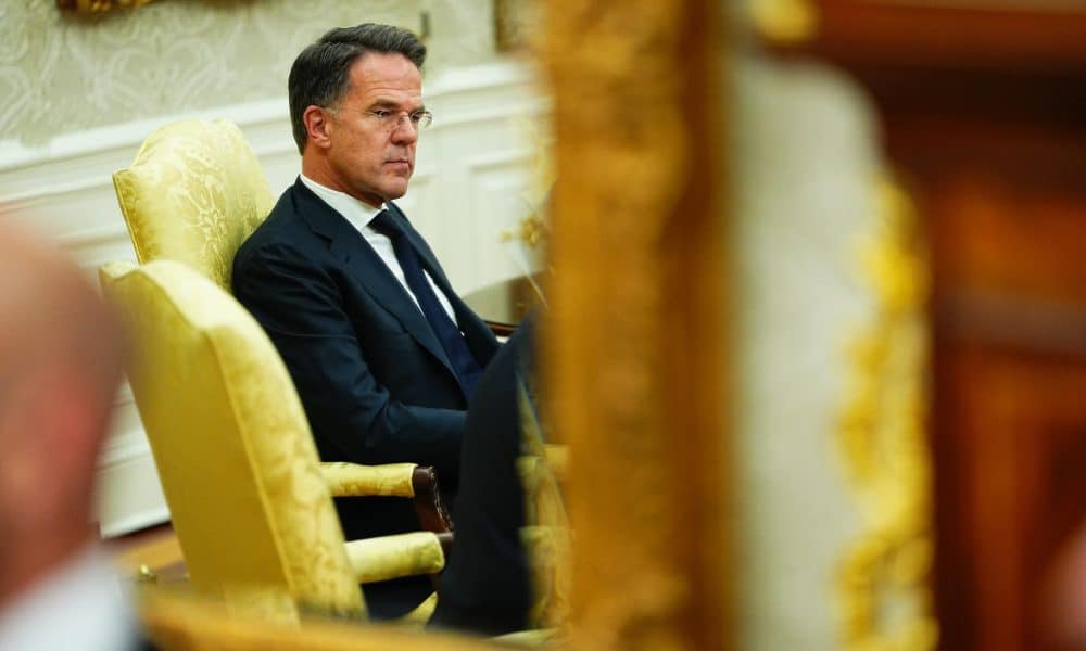 EFE/EPA/AARON SCHWARTZ / POOL