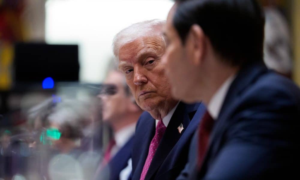 EFE/EPA/AARON SCHWARTZ / POOL