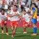 El centrocampista del Girona Arnau Martínez, celebra su gol contra el Valencia durante el partido de la jornada 8 de la LaLiga EA Sports entre el Girona FC y el Valencia, este sábado en el estadio municipal de Montilivi.-EFE/ David Borrat
