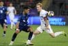 Ezequiel Maximiliano Duarte (i) de Paraguay disputa el balón con Markus Haaland (d) de Noruega en un partido de octavos de final de la Copa Mundial Sub-20. EFE/ Benjamín Hernández
