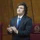 Fotografía del 17 de septiembre de 2025 que muestra al presidente de Argentina, Javier Milei, durante un discurso en el Palacio Legislativo en Asunción (Paraguay). EFE/ Juan Pablo Pino